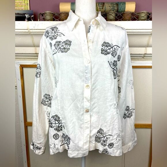 Chicos embroidered linen blouse w/ silver accent beading, silver thread, sparkle - Picture 1 of 9